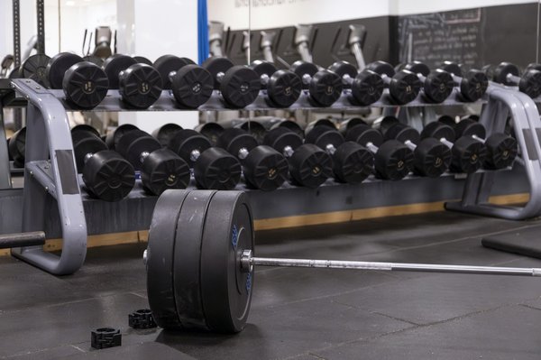 Comment sélectionner la barre olympique idéale pour vous ?